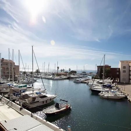 Апартаменти Port De La Gavine-28 By Interhome